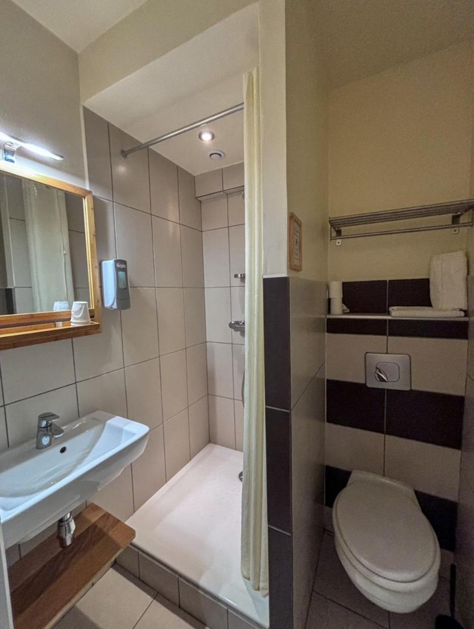 Le Christiania Hotel 3*